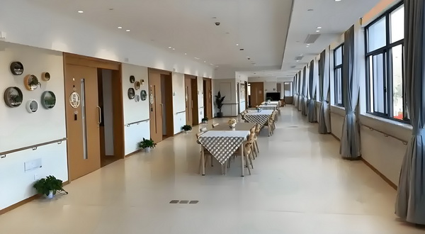 深圳怎么才能入户_要出道了吗？！霍汶希女儿hanni杂志封面首秀 要出道心灵的播更是一场种
